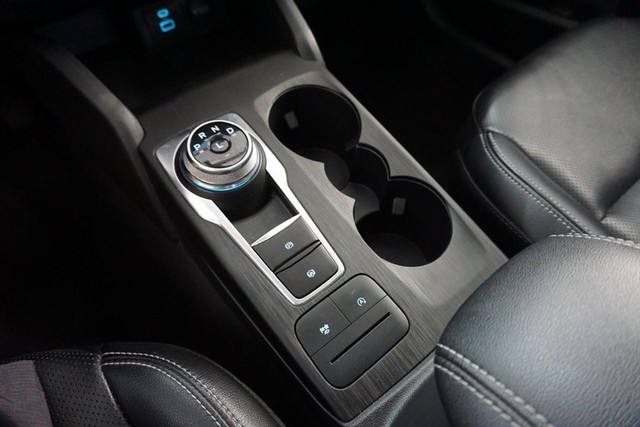 2022 Ford Escape SEL AWD image 41