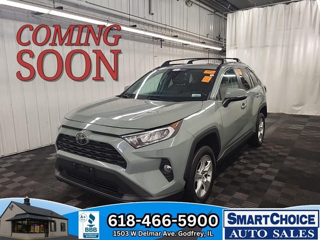 2020 Toyota RAV4 XLE image 01