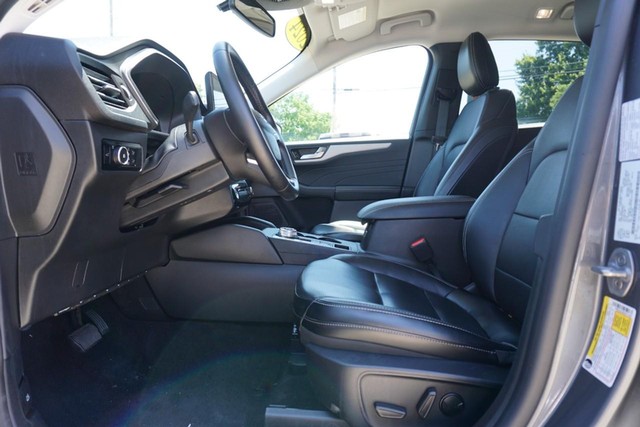 2024 Ford Escape Platinum AWD image 22