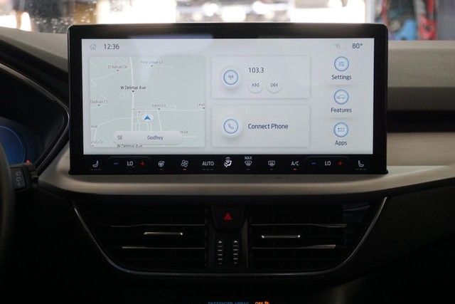 2024 Ford Escape Platinum AWD image 34