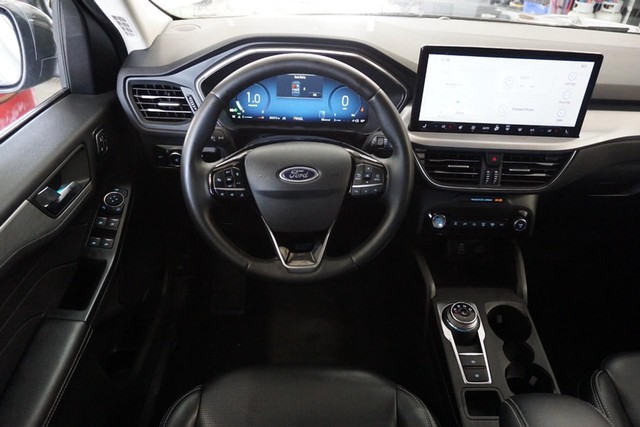 2024 Ford Escape Platinum AWD image 35