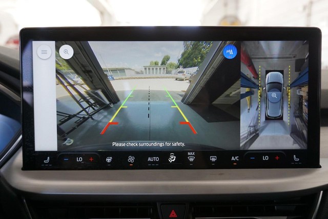 2024 Ford Escape Platinum AWD image 46