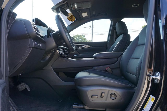2024 Chevrolet Traverse AWD LT image 21