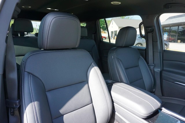 2024 Chevrolet Traverse AWD LT image 30