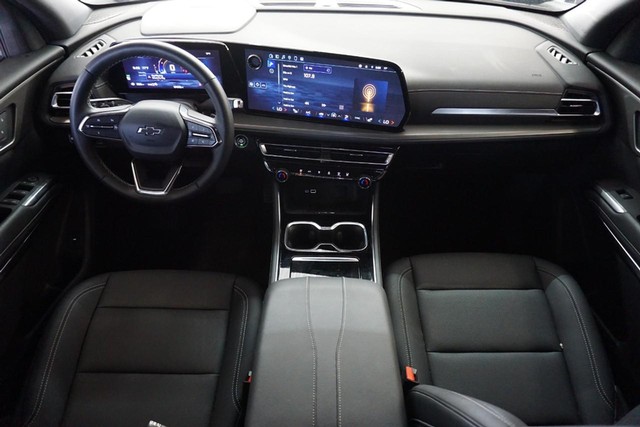 2024 Chevrolet Traverse AWD LT image 31