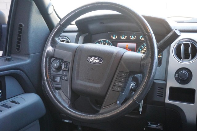 2013 Ford F-150 4WD XLT SuperCab image 32
