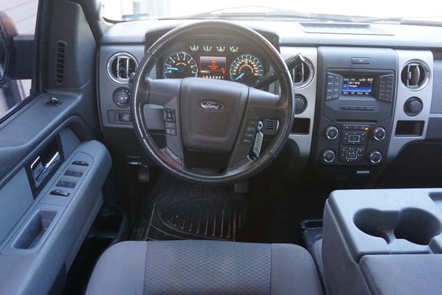2013 Ford F-150 4WD XLT SuperCab image 34