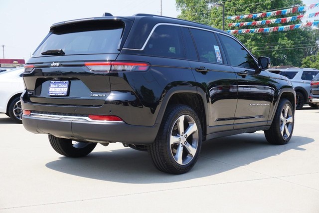 2022 Jeep Grand Cherokee 4WD Limited image 03