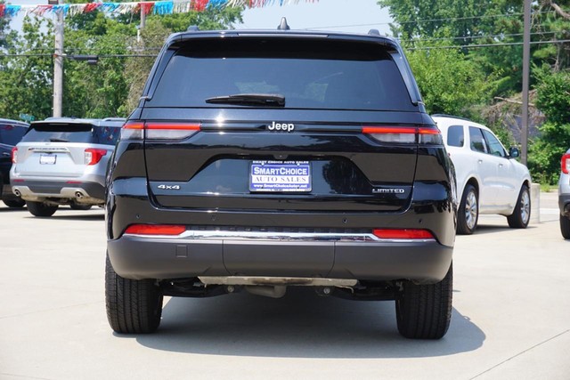 2022 Jeep Grand Cherokee 4WD Limited image 04