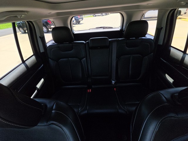 2022 Jeep Grand Cherokee 4WD Limited image 24