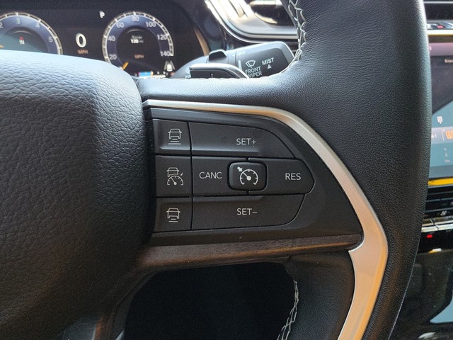 2022 Jeep Grand Cherokee 4WD Limited image 41