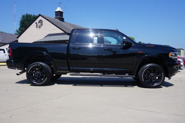 2022 Ram 2500 4WD Laramie Crew Cab image 02