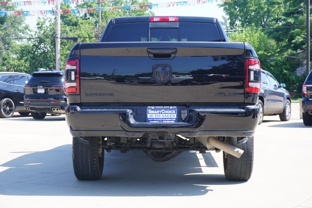 2022 Ram 2500 4WD Laramie Crew Cab image 04