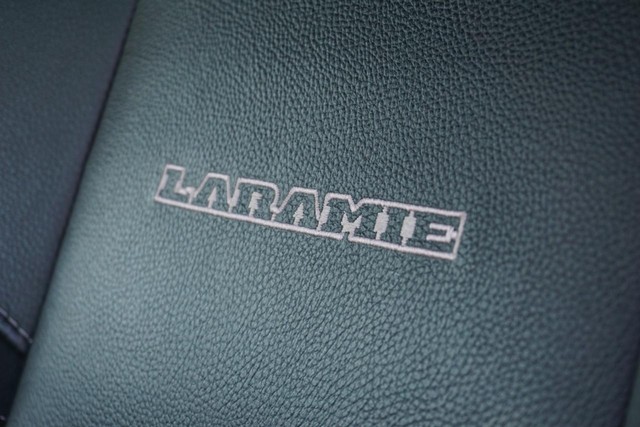 2022 Ram 2500 4WD Laramie Crew Cab image 29