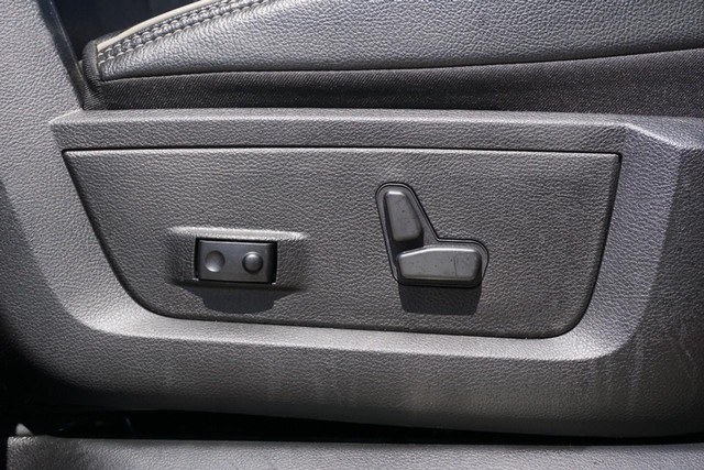 2022 Ram 2500 4WD Laramie Crew Cab image 35