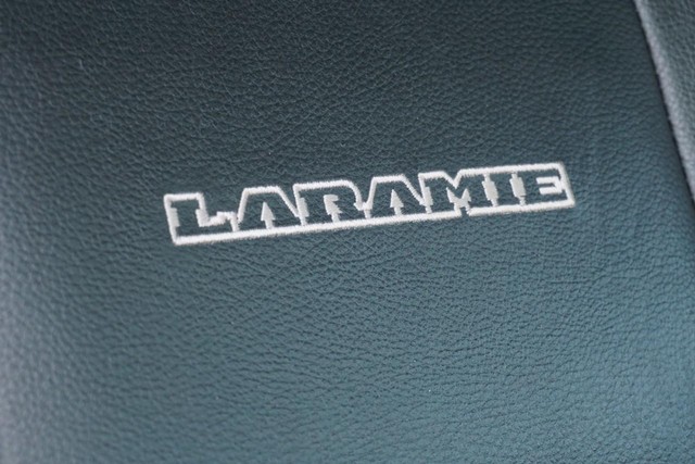 2022 Ram 2500 4WD Laramie Crew Cab image 37