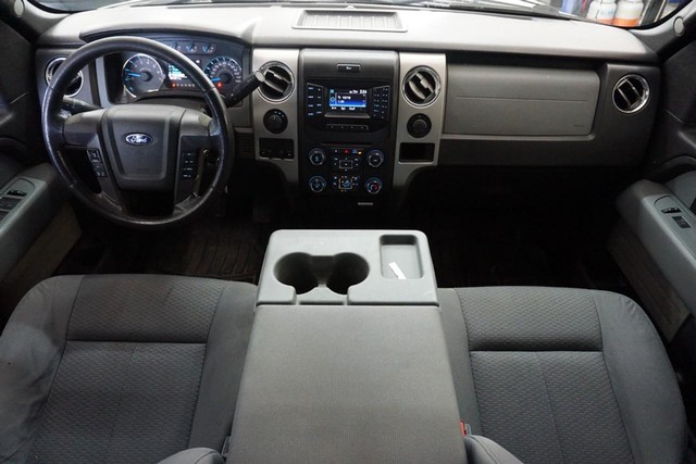 2013 Ford F-150 4WD XLT SuperCrew image 33