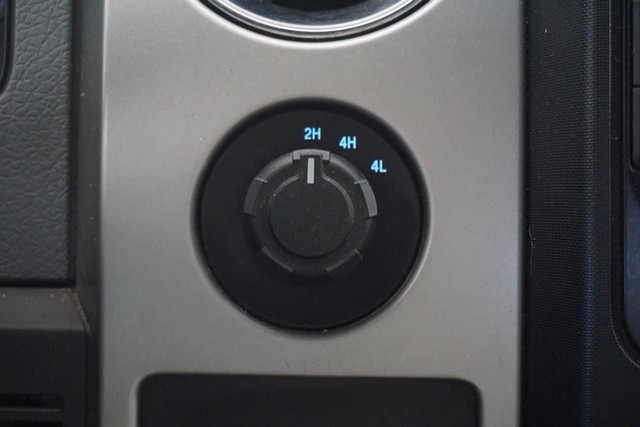 2013 Ford F-150 4WD XLT SuperCrew image 41