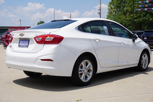2017 Chevrolet Cruze LT image 03