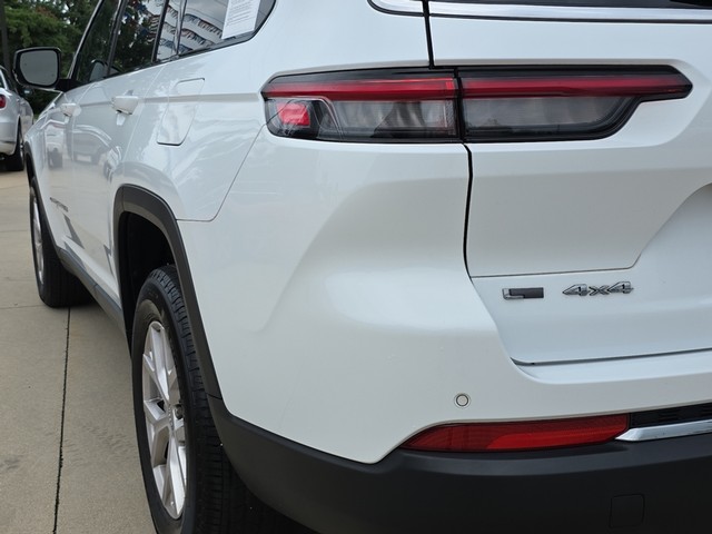 2021 Jeep Grand Cherokee L 4WD Limited image 11