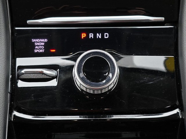 2021 Jeep Grand Cherokee L 4WD Limited image 28