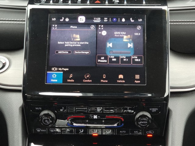 2021 Jeep Grand Cherokee L 4WD Limited image 31