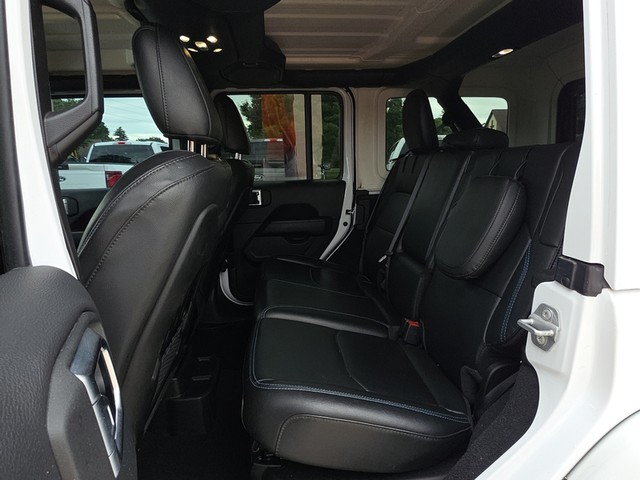 2022 Jeep Wrangler 4xe Unlimited Rubicon image 21