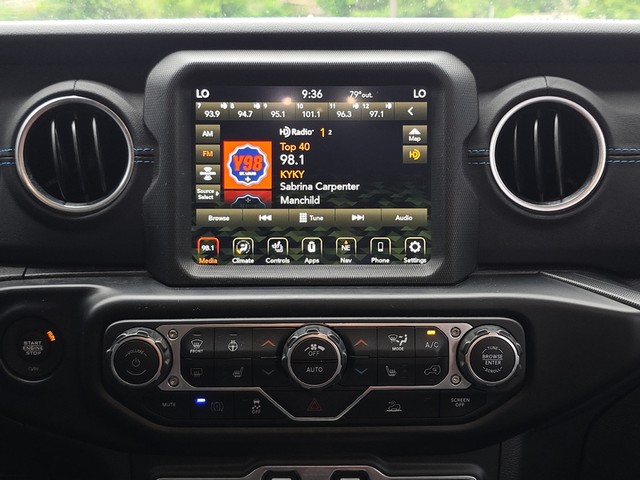 2022 Jeep Wrangler 4xe Unlimited Rubicon image 26