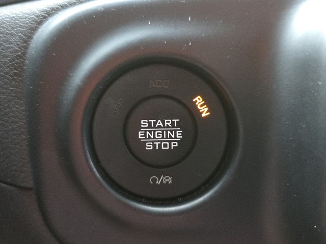 2022 Jeep Wrangler 4xe Unlimited Rubicon image 37