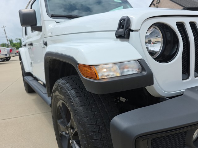 2022 Jeep Wrangler Unlimited Sahara Altitude image 09