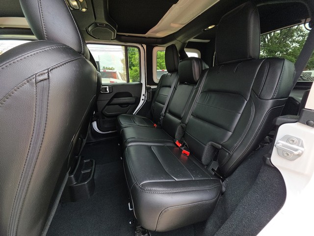 2022 Jeep Wrangler Unlimited Sahara Altitude image 22