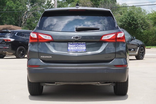 2019 Chevrolet Equinox LS FWD image 04