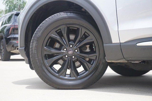 2022 Ford Explorer XLT 4WD image 14