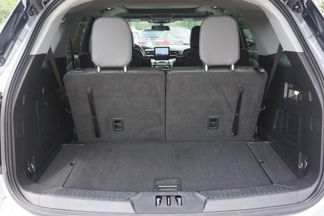 2022 Ford Explorer XLT 4WD image 21