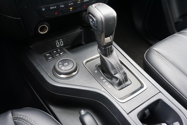 2022 Ford Ranger 4WD LARIAT SuperCrew image 44