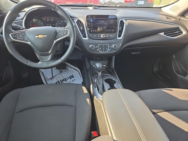 2023 Chevrolet Malibu LT image 04