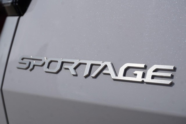 2023 Kia Sportage X-Line AWD image 18