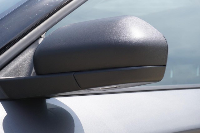 2021 Ford Explorer XLT 4WD image 12