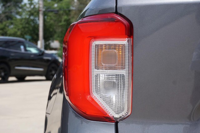 2021 Ford Explorer XLT 4WD image 16