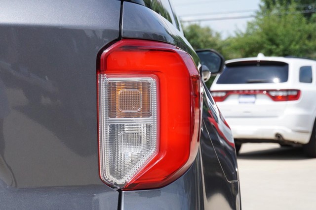 2021 Ford Explorer XLT 4WD image 17