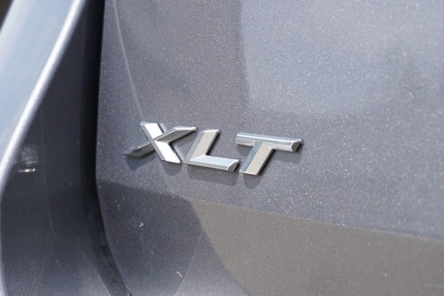 2021 Ford Explorer XLT 4WD image 18