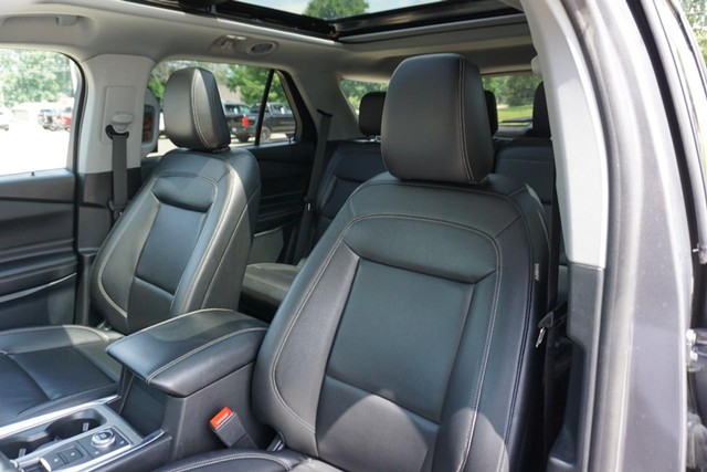 2021 Ford Explorer XLT 4WD image 23