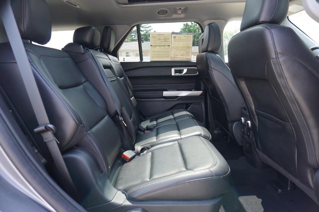 2021 Ford Explorer XLT 4WD image 27