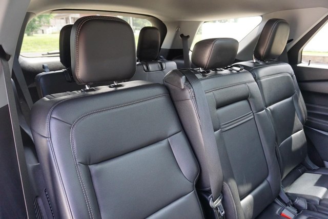 2021 Ford Explorer XLT 4WD image 28