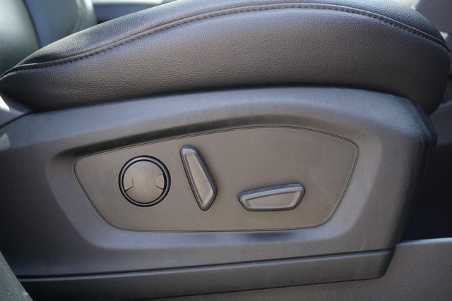 2021 Ford Explorer XLT 4WD image 31