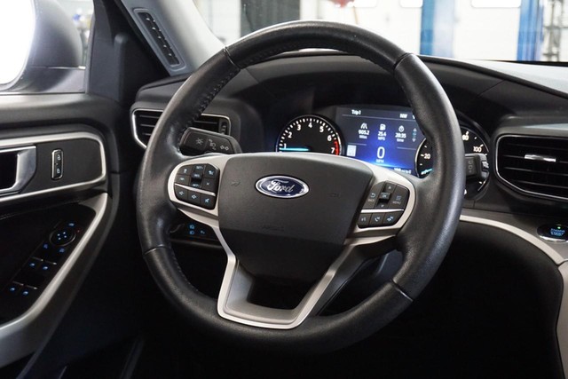 2021 Ford Explorer XLT 4WD image 34