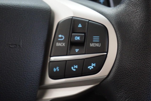 2021 Ford Explorer XLT 4WD image 40