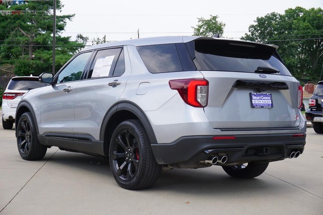 2022 Ford Explorer ST 4WD image 05