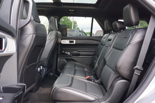 2022 Ford Explorer ST 4WD image 28