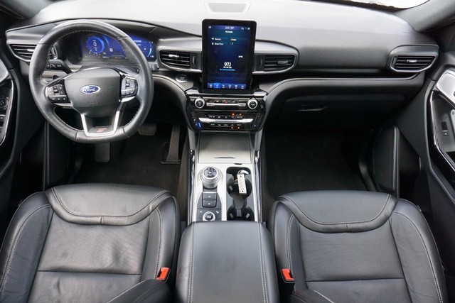 2022 Ford Explorer ST 4WD image 36